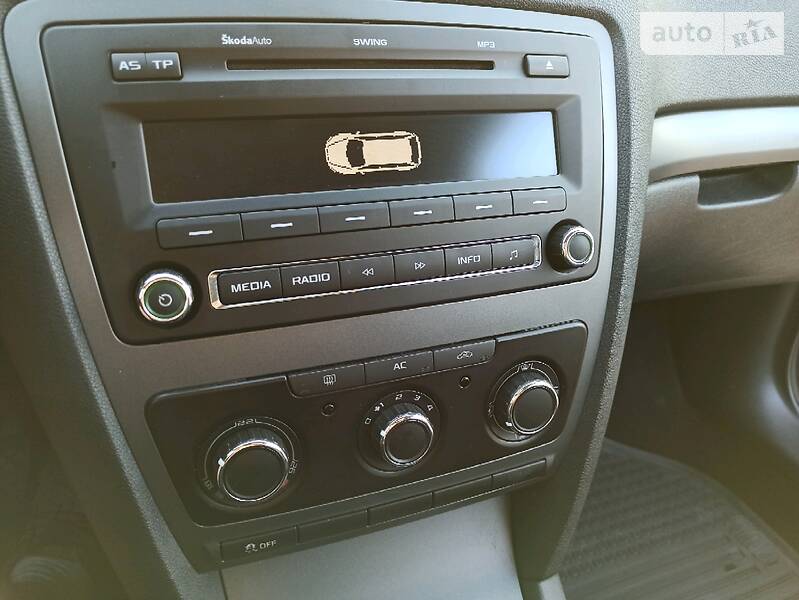 Універсал Skoda Octavia 2010 в Кропивницькому