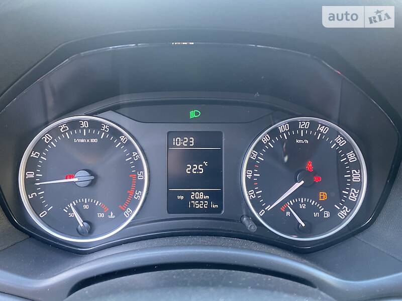 Седан Skoda Octavia 2012 в Луцьку