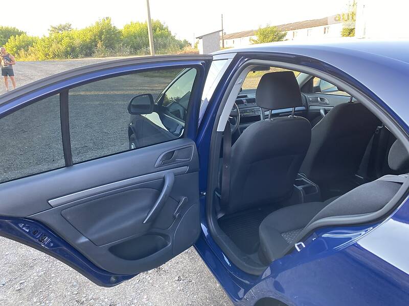 Седан Skoda Octavia 2012 в Луцьку