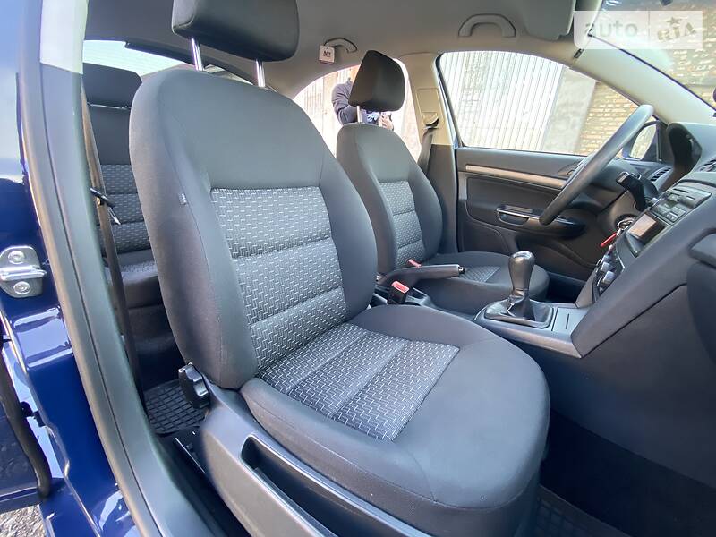 Седан Skoda Octavia 2012 в Луцьку