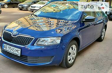 Седан Skoda Octavia 2013 в 