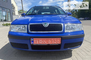 Універсал Skoda Octavia 2010 в 