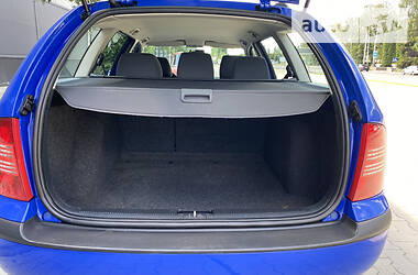Універсал Skoda Octavia 2010 в 