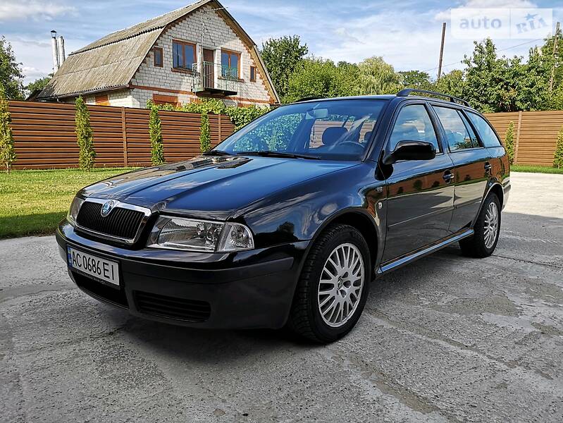 Универсал Skoda Octavia 2003 в Чернигове