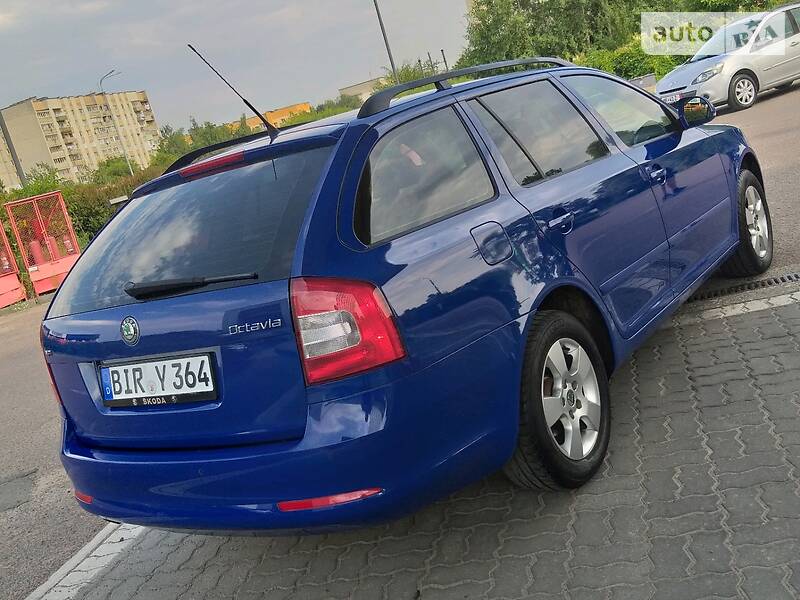 Універсал Skoda Octavia 2009 в Дрогобичі