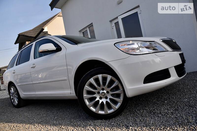 Універсал Skoda Octavia 2011 в Дрогобичі