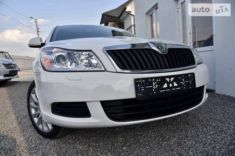 Універсал Skoda Octavia 2011 в Дрогобичі