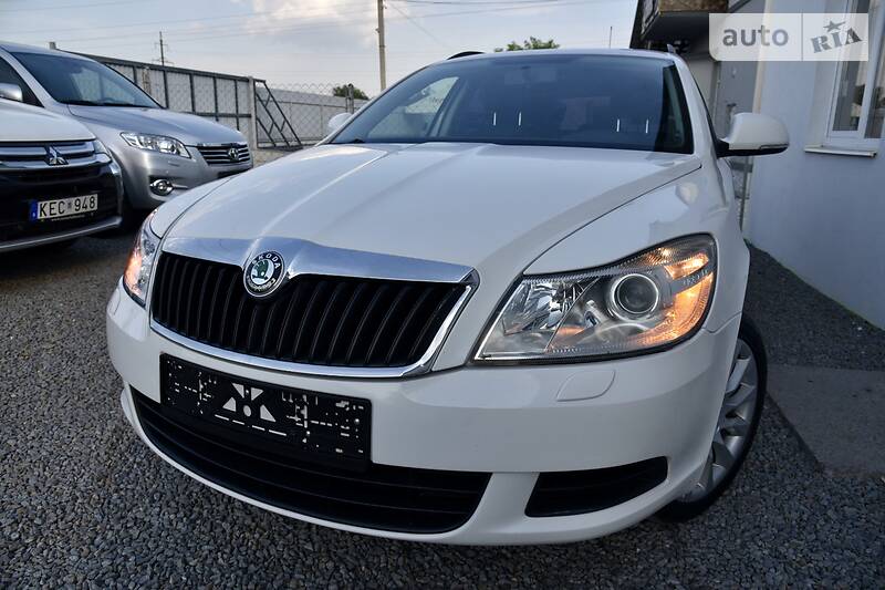 Універсал Skoda Octavia 2011 в Дрогобичі