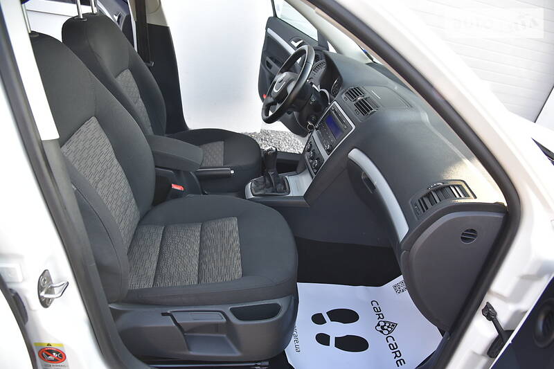Універсал Skoda Octavia 2011 в Дрогобичі