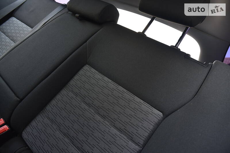 Універсал Skoda Octavia 2011 в Дрогобичі