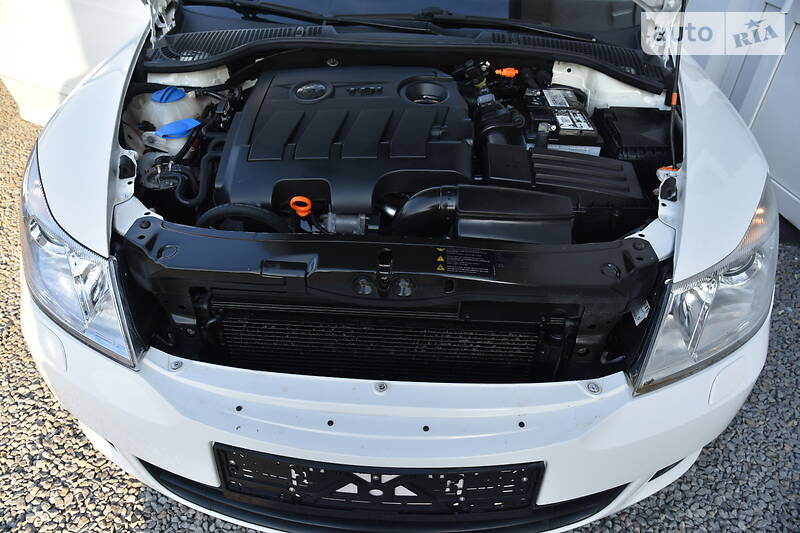 Універсал Skoda Octavia 2011 в Дрогобичі