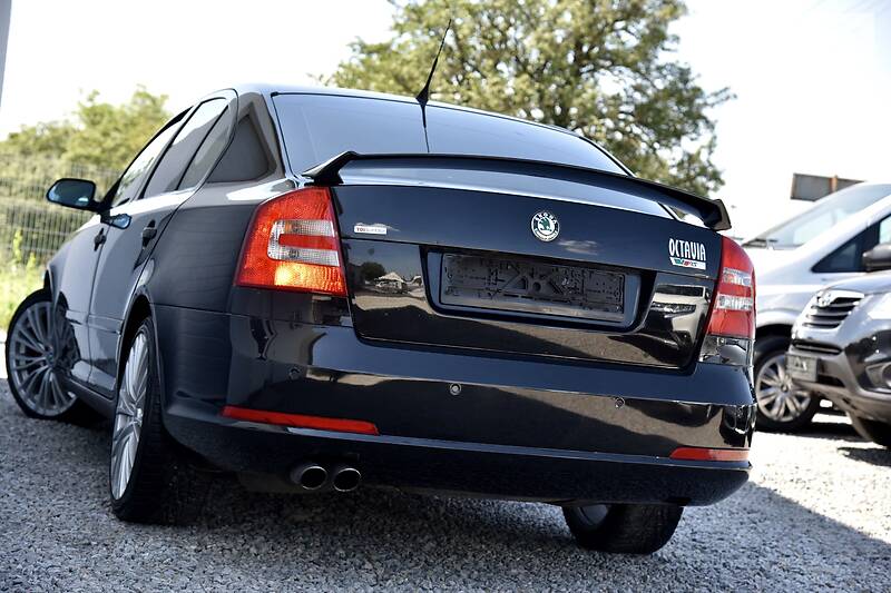 Седан Skoda Octavia 2009 в Дрогобичі