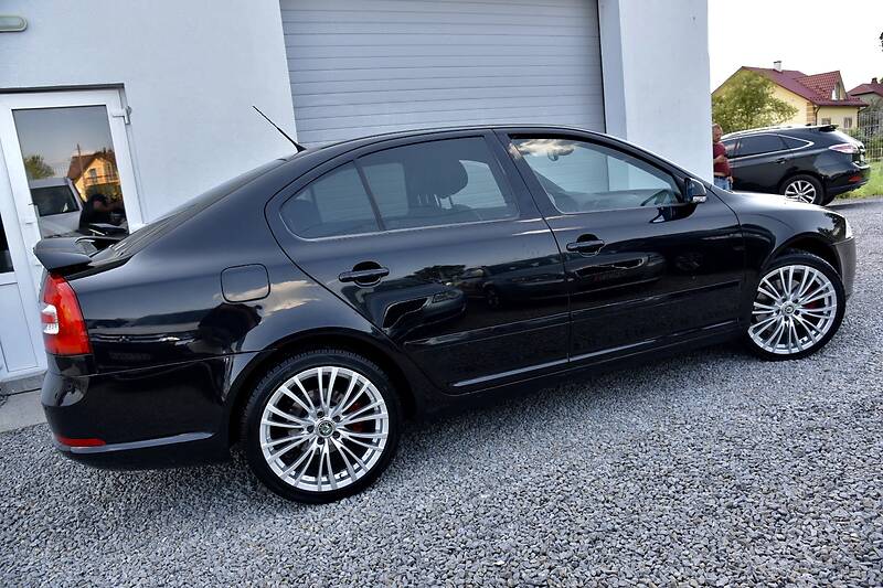 Седан Skoda Octavia 2009 в Дрогобичі