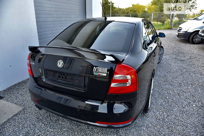 Седан Skoda Octavia 2009 в Дрогобичі