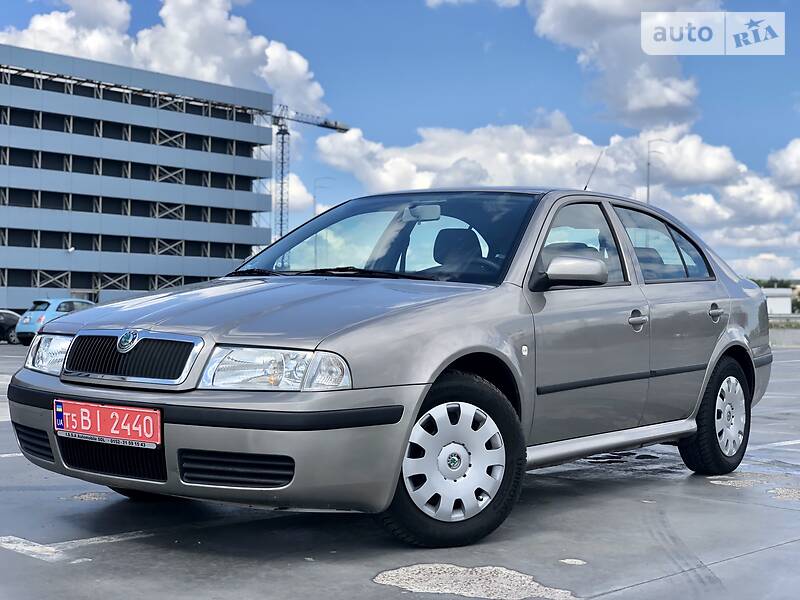 Седан Skoda Octavia 2007 в Киеве