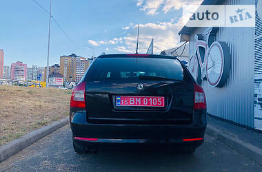 Универсал Skoda Octavia 2010 в Киеве