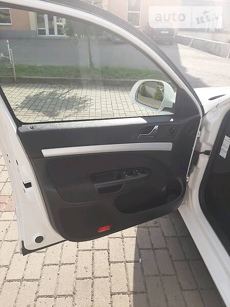 Універсал Skoda Octavia 2010 в Ужгороді фото 32 Універсал Skoda Octavia 2010 в Ужгороді