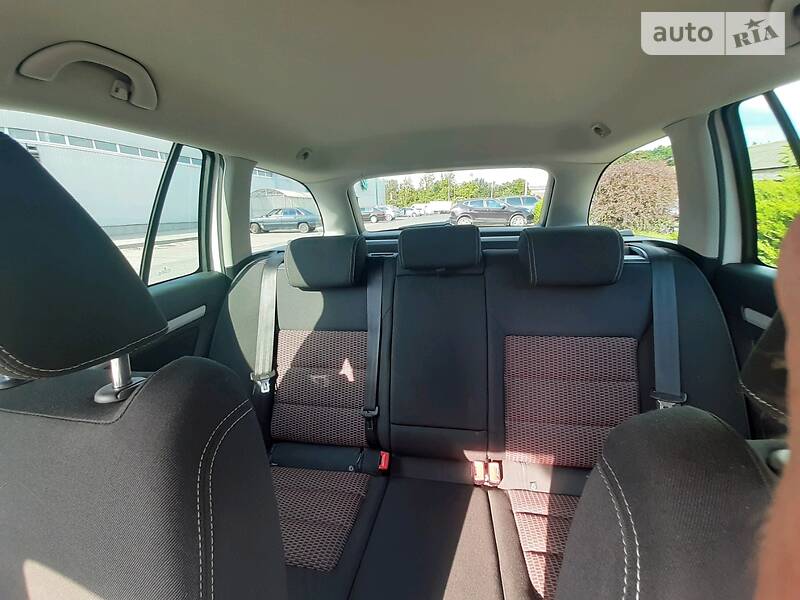 Універсал Skoda Octavia 2010 в Ужгороді фото 25 Універсал Skoda Octavia 2010 в Ужгороді