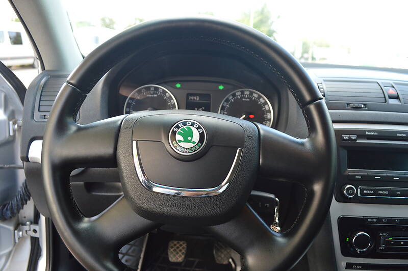 Седан Skoda Octavia 2011 в Дрогобичі