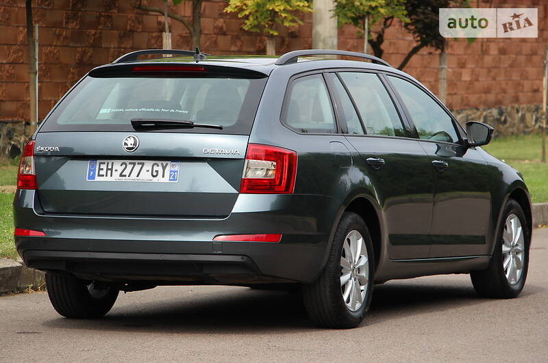 Універсал Skoda Octavia 2016 в Рівному