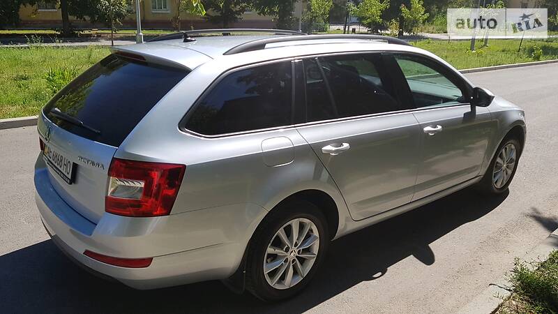 Універсал Skoda Octavia 2016 в Дніпрі