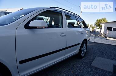 Універсал Skoda Octavia 2009 в 