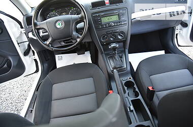 Універсал Skoda Octavia 2009 в 