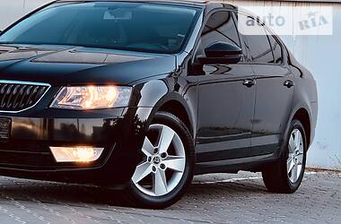 Седан Skoda Octavia 2015 в Одессе