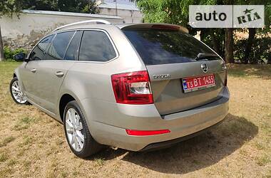 Універсал Skoda Octavia 2015 в 