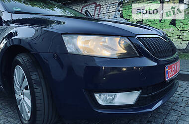 Универсал Skoda Octavia 2016 в Луцке