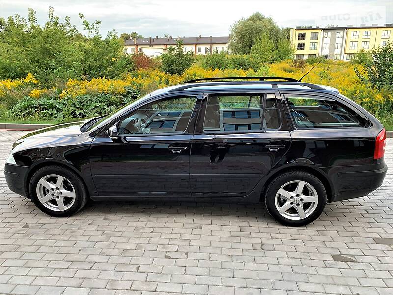 Універсал Skoda Octavia 2006 в Рівному