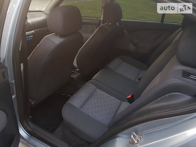 Ліфтбек Skoda Octavia 2004 в Білій Церкві