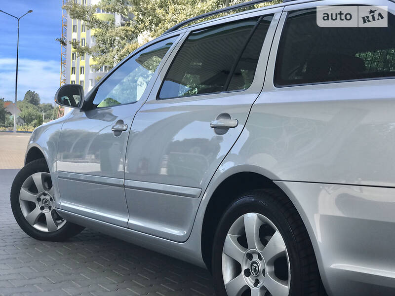 Универсал Skoda Octavia 2011 в Житомире