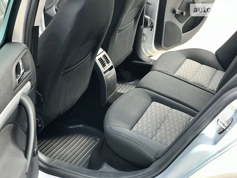 Универсал Skoda Octavia 2011 в Житомире