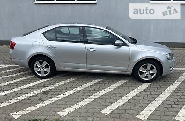 Седан Skoda Octavia 2016 в 