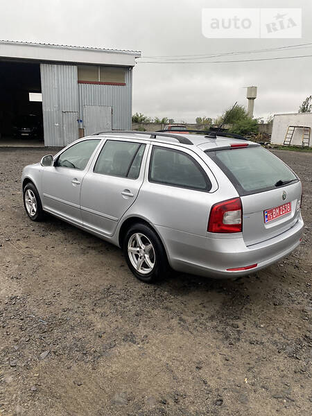 Універсал Skoda Octavia 2009 в Луцьку