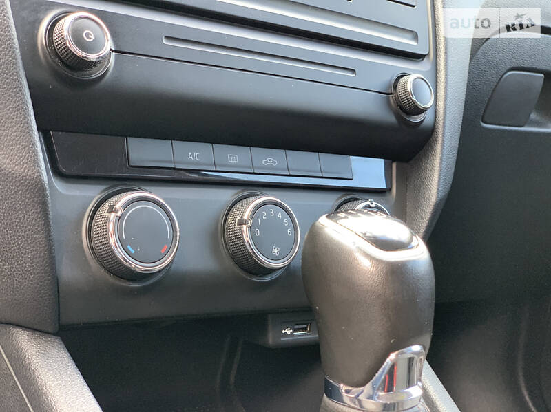 Седан Skoda Octavia 2013 в Тернополі фото 29 Седан Skoda Octavia 2013 в Тернополі