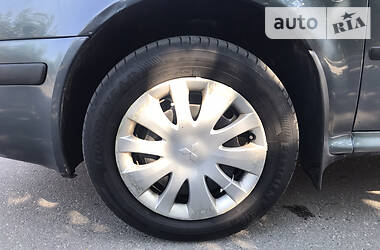 Седан Skoda Octavia 2006 в 