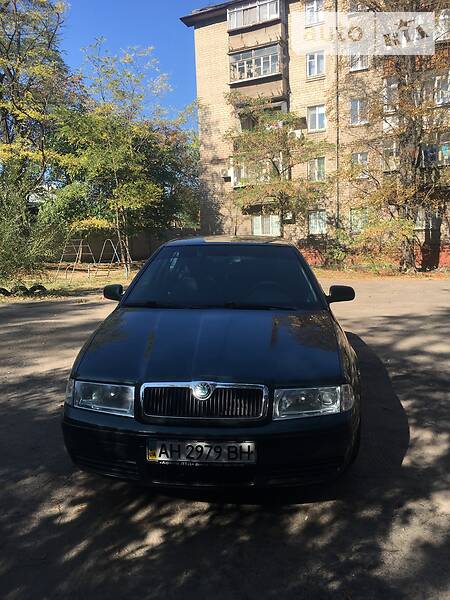 Хетчбек Skoda Octavia 2006 в Маріуполі