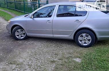 Хэтчбек Skoda Octavia 2012 в Надворной