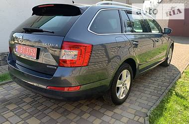 Универсал Skoda Octavia 2015 в Луцке