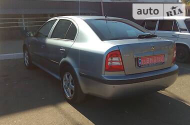 Лифтбек Skoda Octavia 2002 в Краматорске