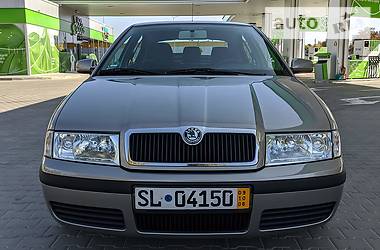 Седан Skoda Octavia 2009 в Житомире