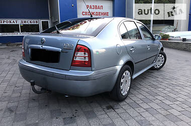 Ліфтбек Skoda Octavia 2002 в Харкові