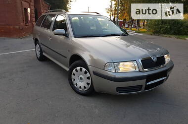 Универсал Skoda Octavia 2009 в Виннице