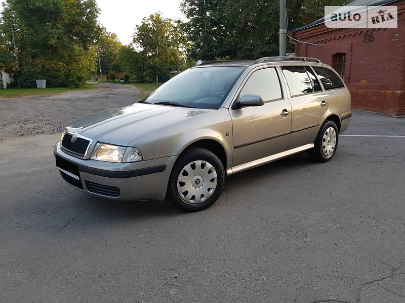 Универсал Skoda Octavia 2009 в Виннице