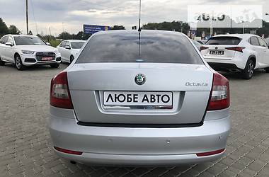 Лифтбек Skoda Octavia 2011 в Львове