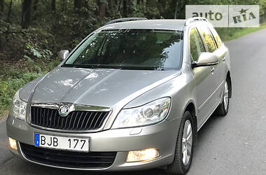 Универсал Skoda Octavia 2009 в Радивилове