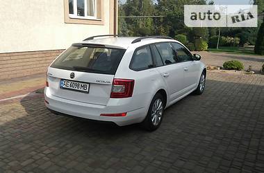 Универсал Skoda Octavia 2015 в Кривом Роге