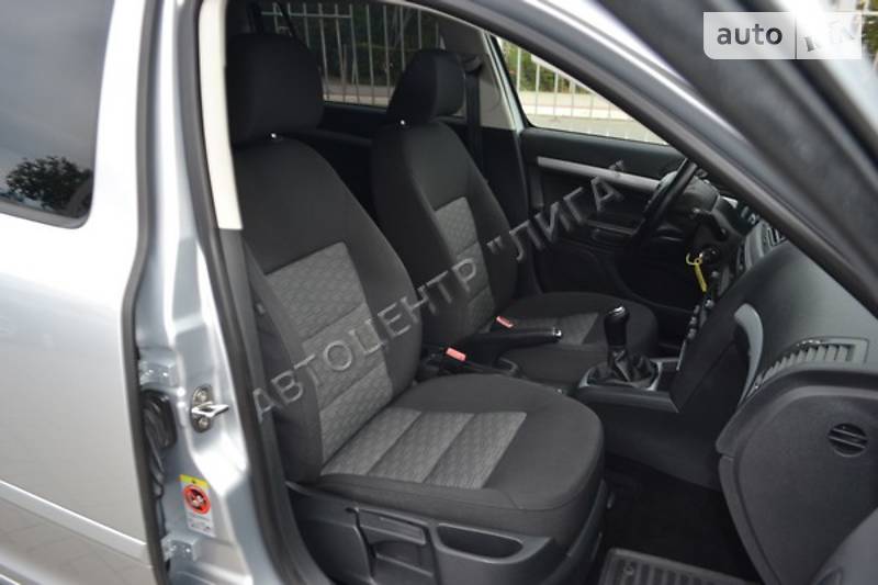 Универсал Skoda Octavia 2011 в Хмельницком